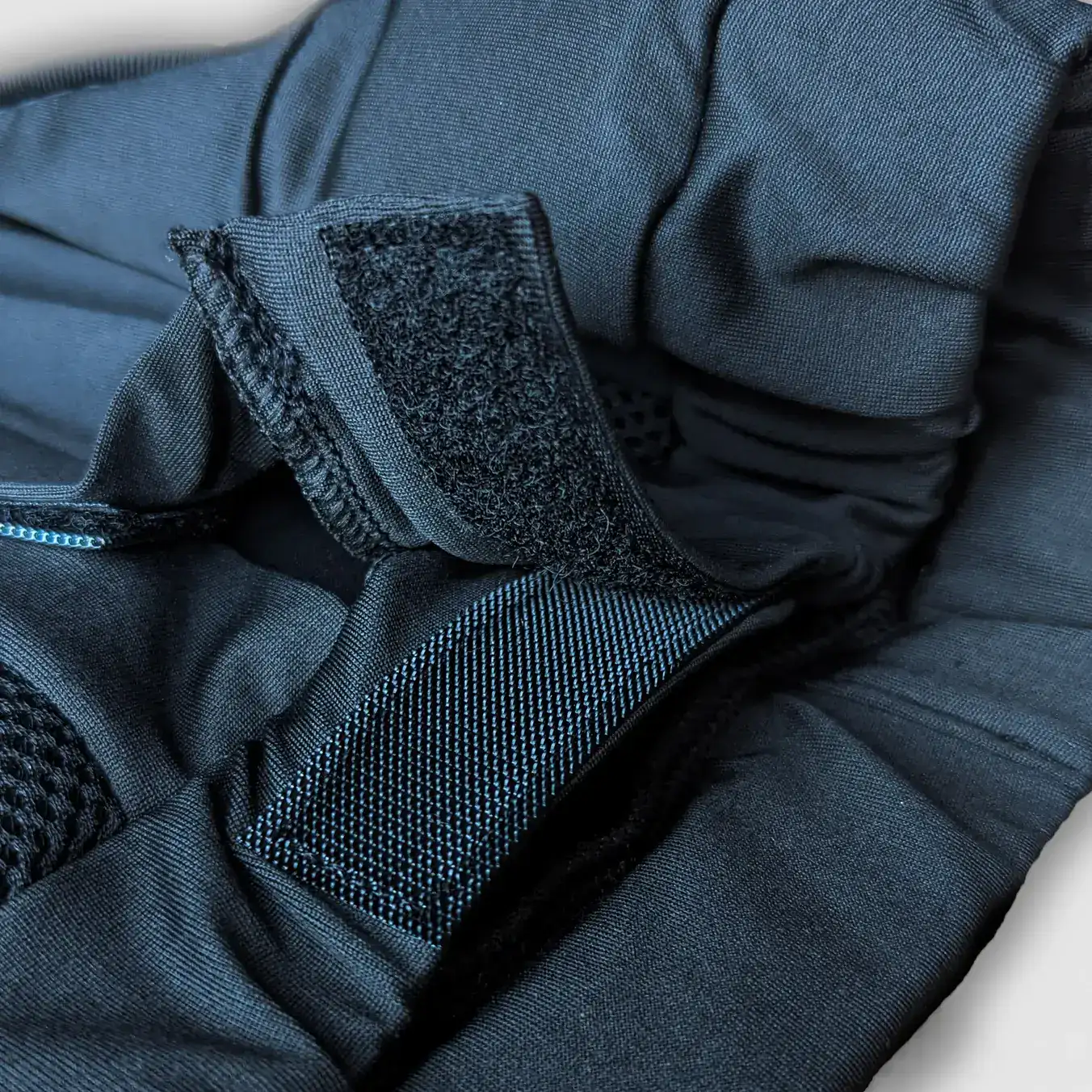 Snowboard Impact Shorts (Crash Pants) + FREE Knee Pads - Image 5